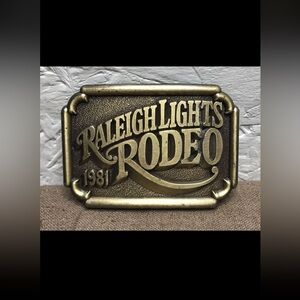 Unused Vintage 1981 Raleigh Lights Rodeo Brass Belt Buckle Cigarette Brand